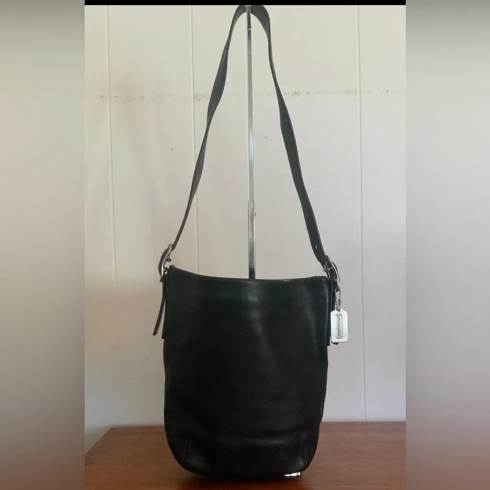 Vintage Coach Leather Bag - Picture 2 of 13